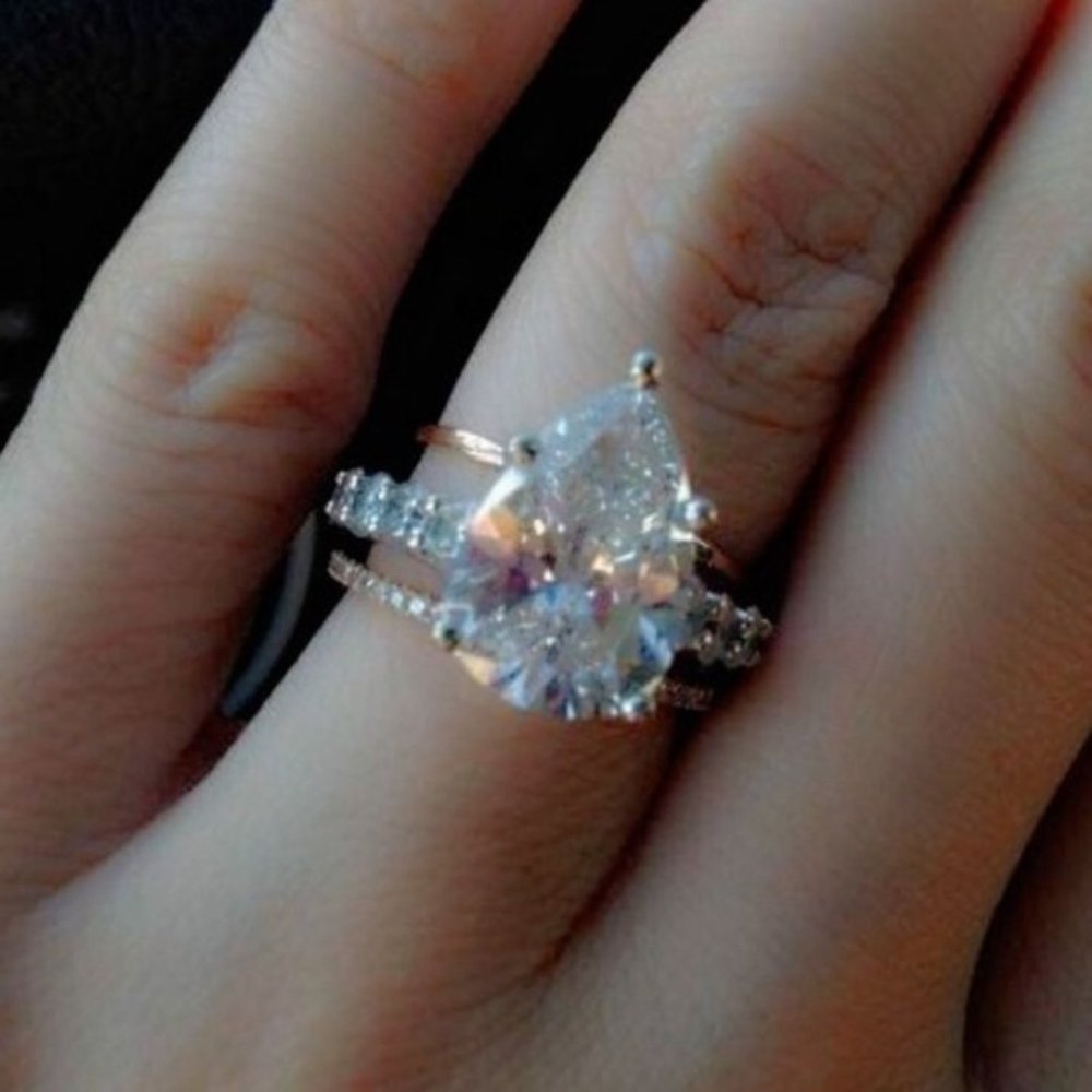 14K Rose Gold Filled Drop-Pear Shaped Wedding Ring